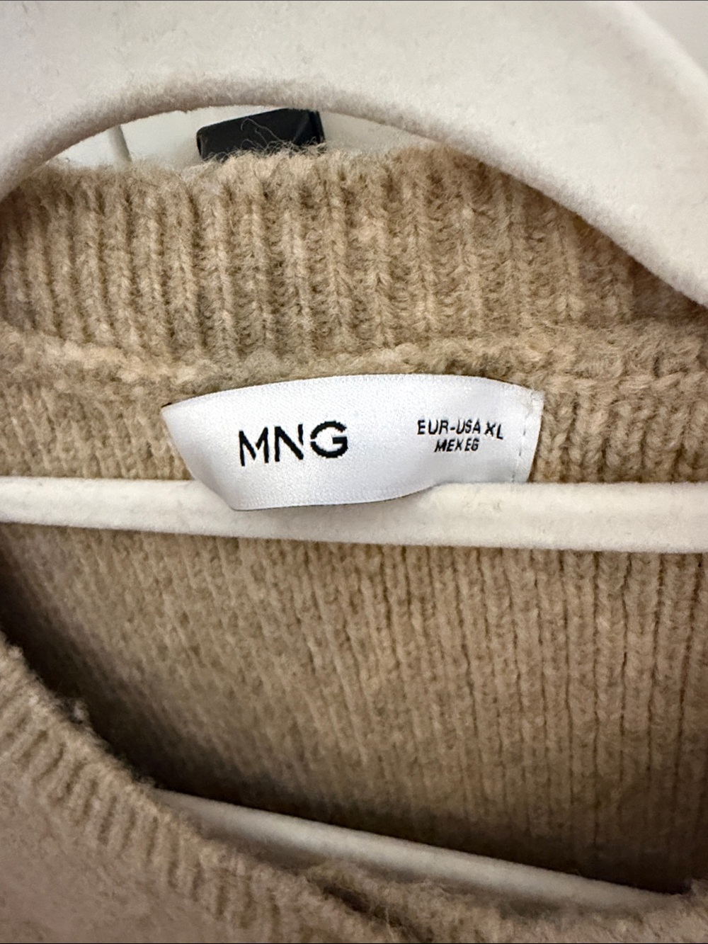 Mango Sweater - Picture 2 of 4
